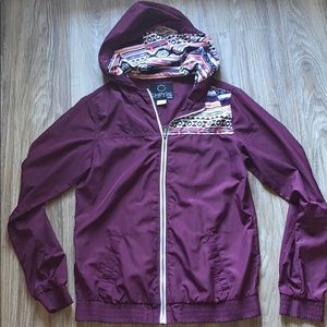 Empyre Windbreaker